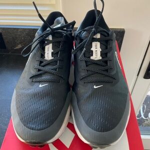 Nike Air Zoom Infinity Tour NXT% Spikeless Golf Shoes